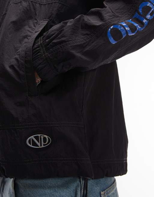No Problemo – Windjacke aus Nylon in Schwarz mit Kapuze und Logo am Ärmel, 5 von 5