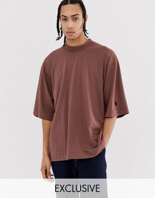 Noak – Brun t-shirt i extrem oversize-modell