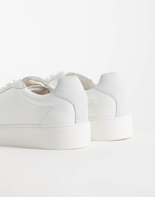 NOAK in Portugal gemaakte vetersneakers van wit leer en suèdemix, 4 van 4