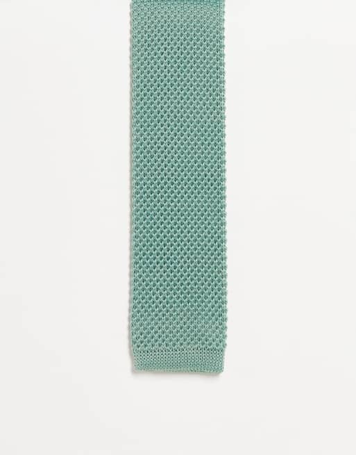 Noak knitted tie in sage green