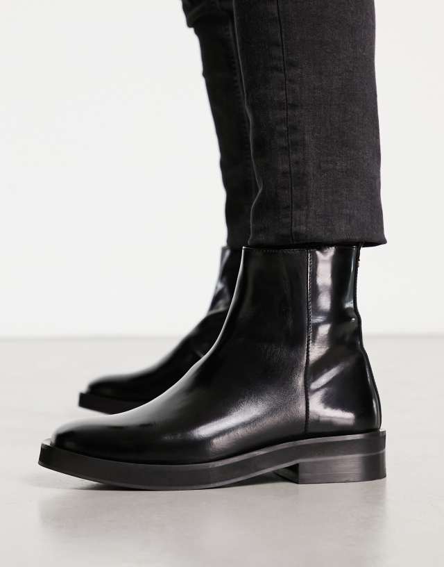 Noak made in Portugal chunky chelsea boots in black leather