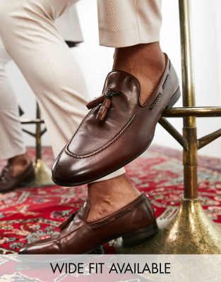 Noak made in Portugal loafers with tassel detail in brown leather