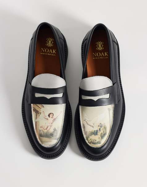 NOAK – Made In Portugal – Penny-Loafer aus Leder in Schwarz mit Engel-Grafik - view 1