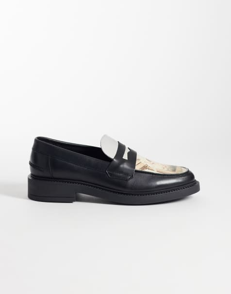 NOAK - Made In Portugal - Sorte penny-loafers i læder med basunenglegrafik - view 1