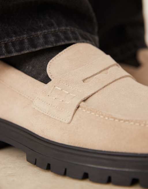 NOAK Made in Portugal tassel loafers in stone suede, 2 of 4