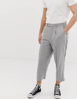 wide fit tapered pants