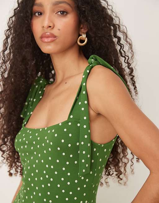 Spot The Dot Earrings in Ecru Spot The Dot Earrings in Ecru