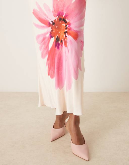 Nobody's Child – Agnes – Midikleid in Weiß mit Neckholder und Blumenmotiv, 2 von 4