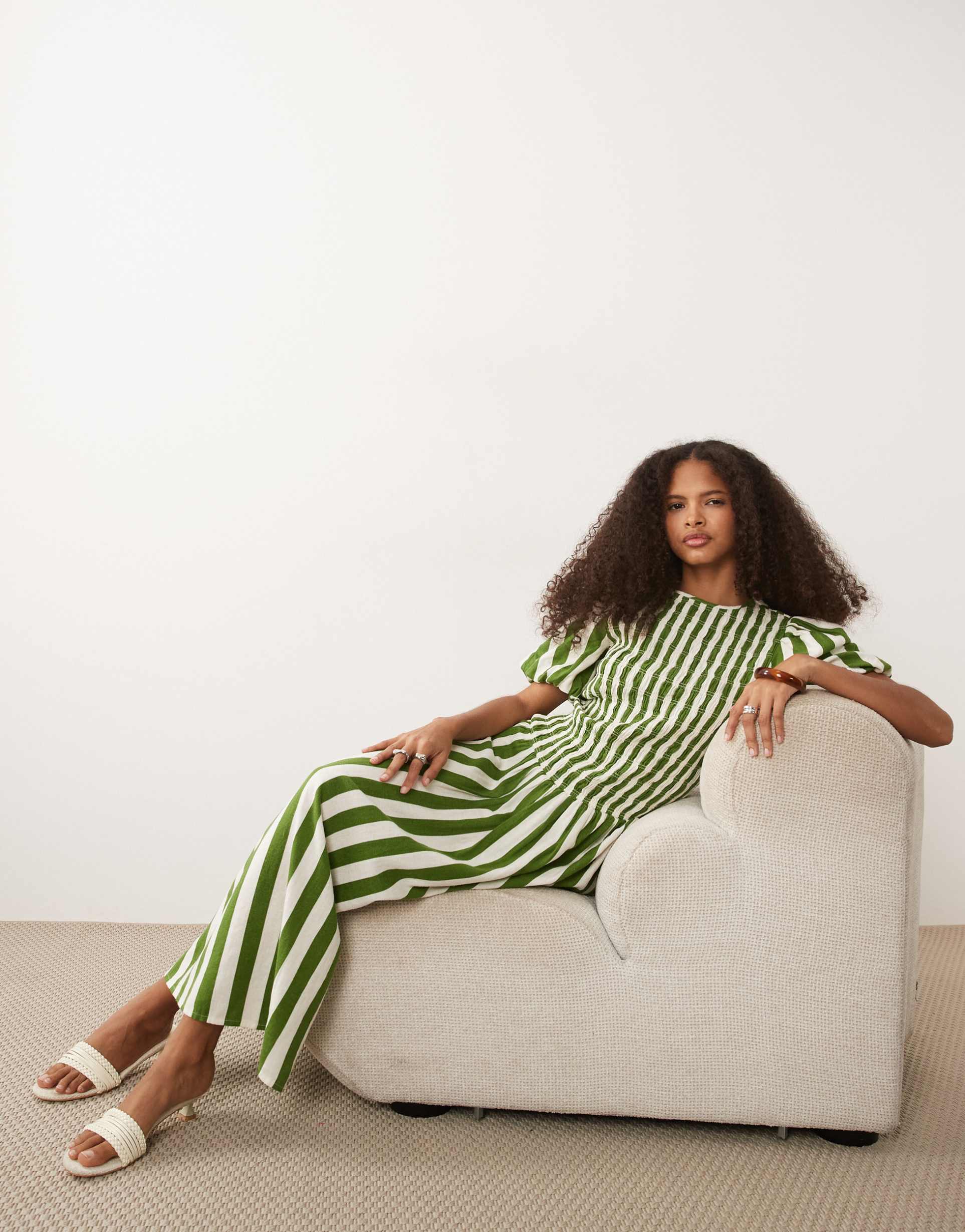 nobody's child amanda linen blend puff sleeve shirred bodice midi dress in green stripes