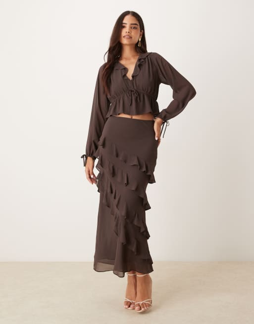 Nobody's Child – Arden – Boho-Bluse in Schokobraun mit Rüschendesign, Kombiteil, 2 von 4