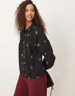 Aster yoke detail blouse with embroidery in black