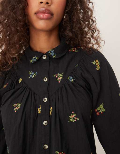 Nobody's Child Aster yoke detail blouse with embroidery in black, 4 of 4