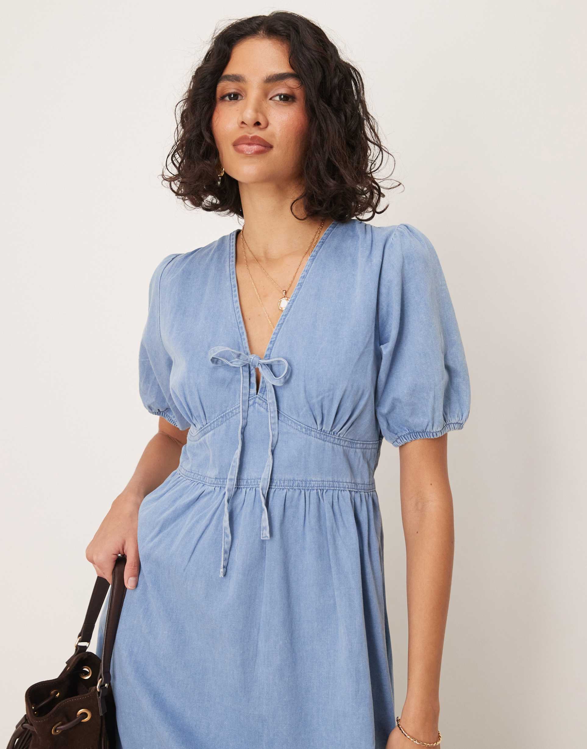 nobody's child astra denim twill midi dress in light blue