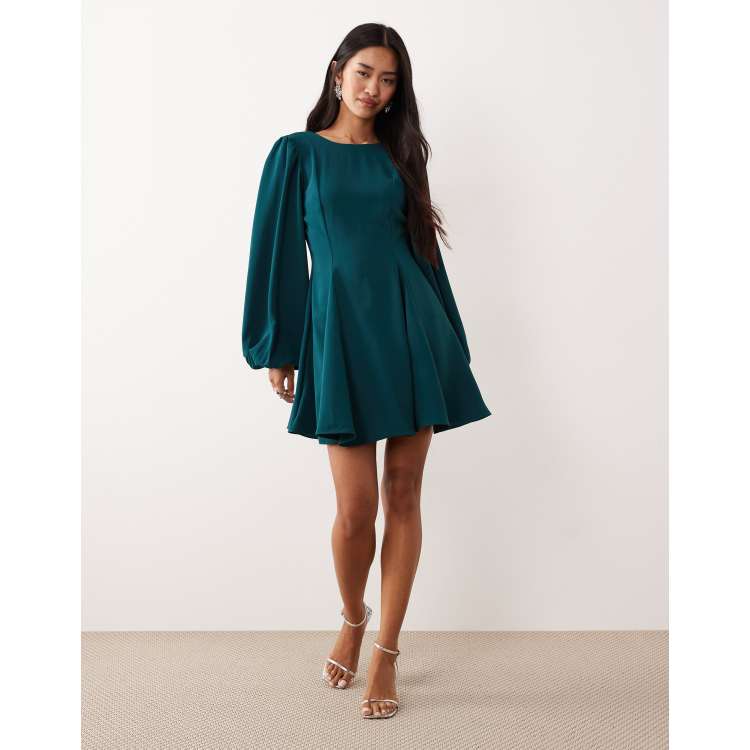 209596435-1-teal?$n_750w$&wid=