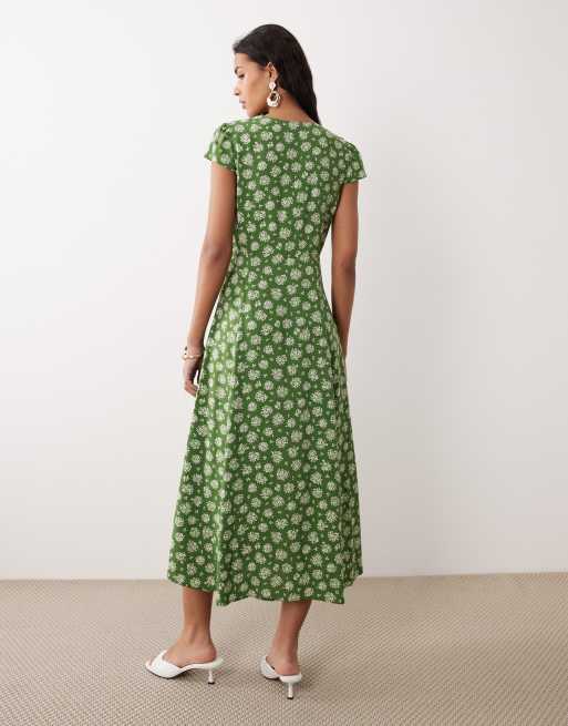 Nobody's Child Avery v-neck cap sleeve midi in green floral, 2 of 4
