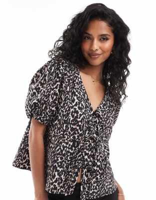 Nobody's Child Bernadetta Tie-front Top In Leopard Print-multi