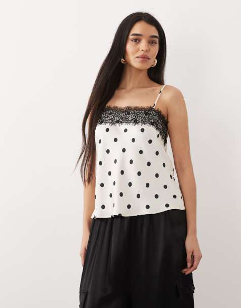 Nobody's Child – Camisole-Oberteil aus Satin in Cremeweiß mit Spitzenbesatz und Polka Dots - view 1