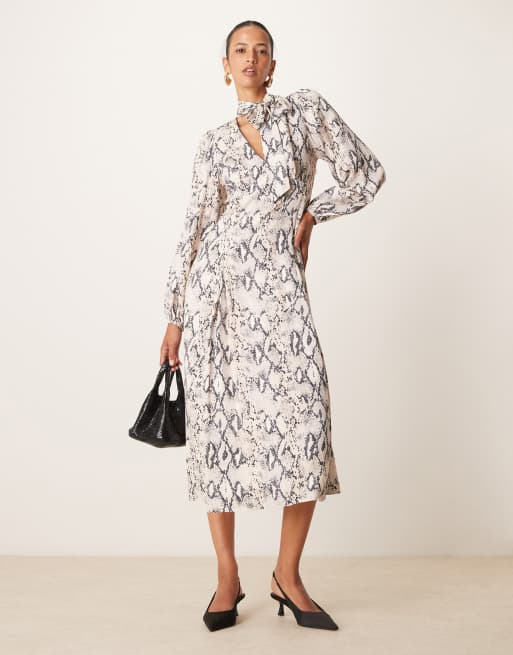 Nobody's Child - Carla - Vestito con dettaglio foulard e gonna al polpaccio pitonato