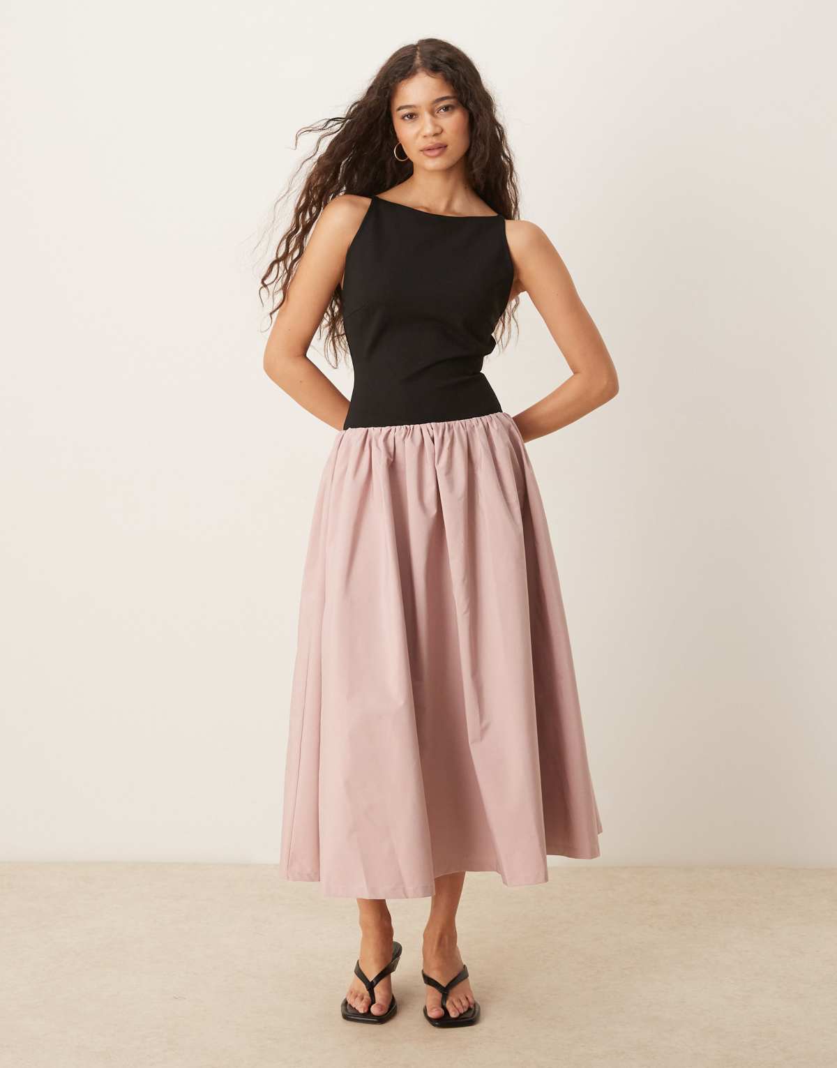 Nobody's Child Carmel tie back contrast midi dress in black and pink