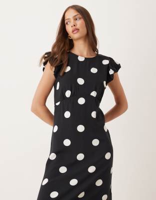 Nobody's Child Clara Ruffle Sleeve Midi Dress In Black