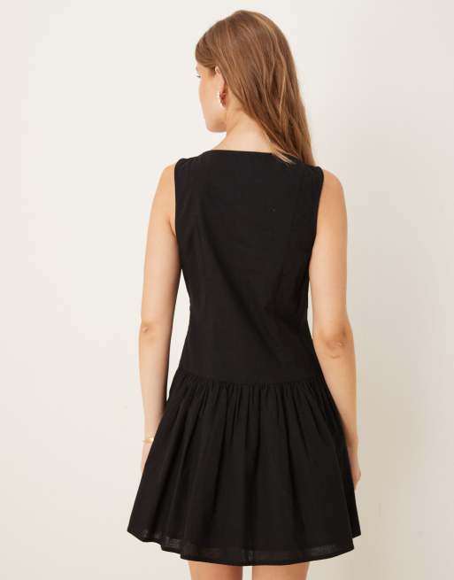 Nobody's Child Claudia tailored drop waist mini dress in black, 4 of 4