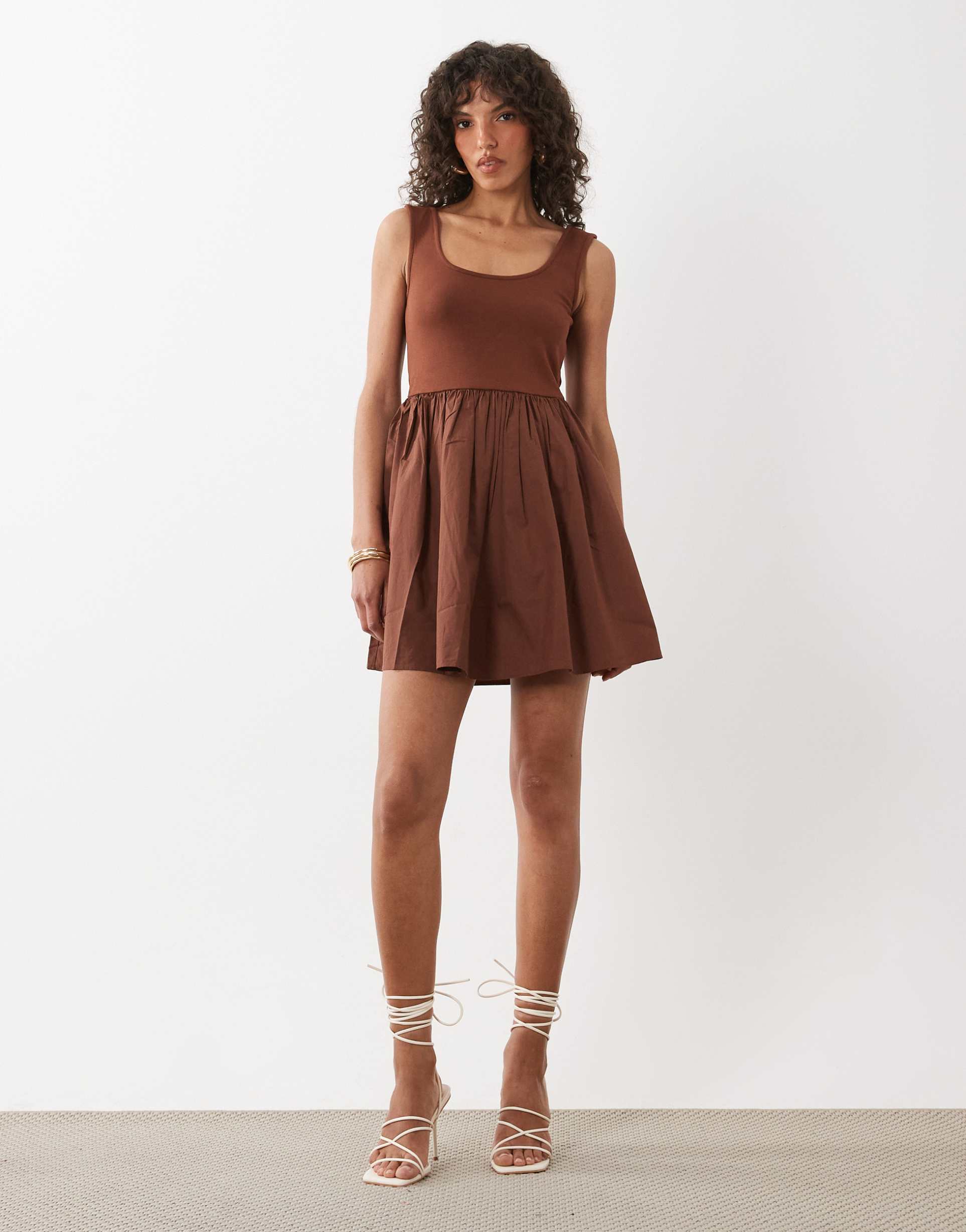 nobody's child colorado scoop neck ruched skirt mini dress in brown