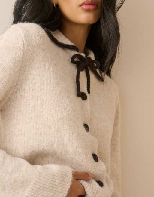 Nobody's Child Contrast collar cardigan in cream, 3 of 5