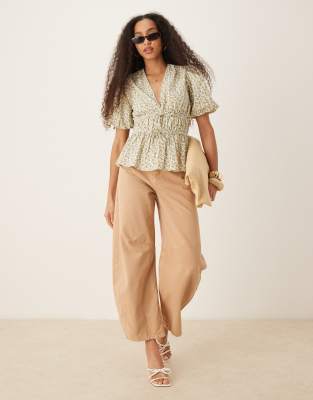 NOBODY'S CHILD CORDELLIA PUFF SLEEVE CROP TOP 