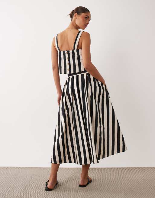 Nobody's Child cotton blend high rise button through midaxi skirt co-ord in black stripe, 3 of 5