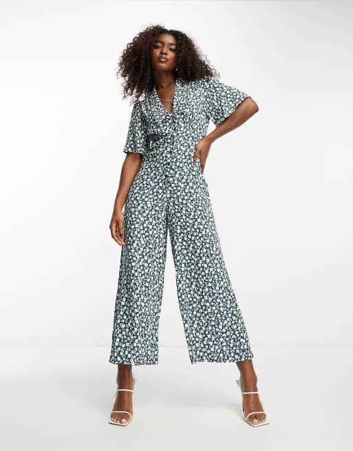 Nobody's Child - Daisy - Jumpsuit med flagrende ærmer og småblomstret print