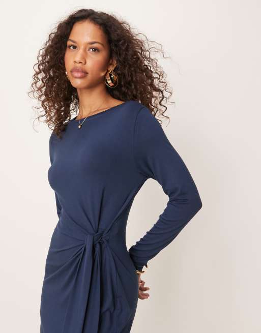 Nobody's Child Dakota knot detail long sleeve midi dress in