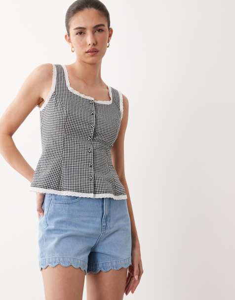 Nobody's Child - Denim short met geschulpte zoom in lichtblauwe wassing - view 1