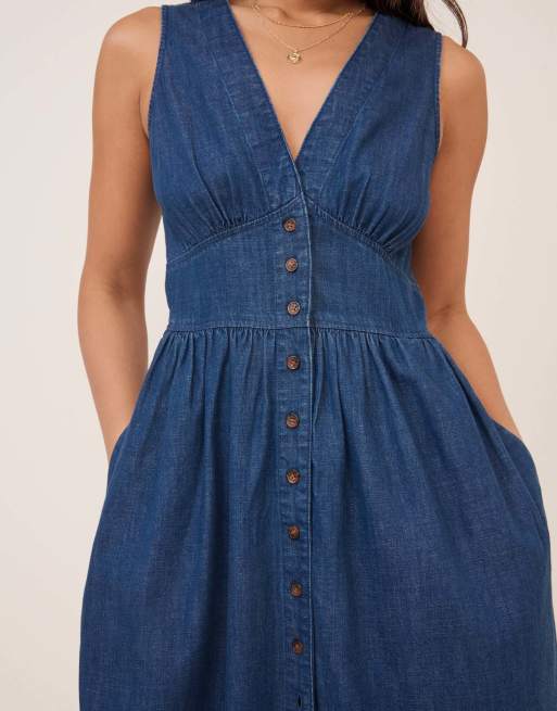 Nobody's Child Denim sleeveless starlight midi dress in blue, 3 of 5