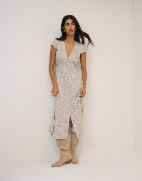 Nobody's Child Ditsy floral avery midi dress in white - view 1