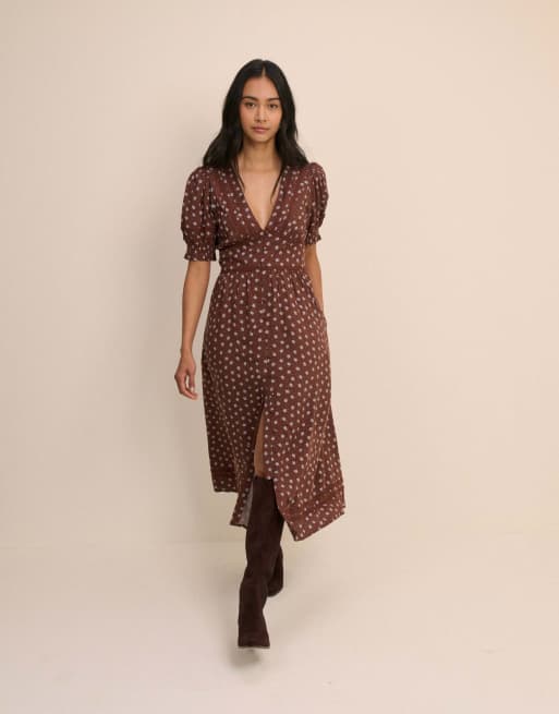 Nobody's Child Ditsy floral button front frances midi dress in brown, 4 of 5