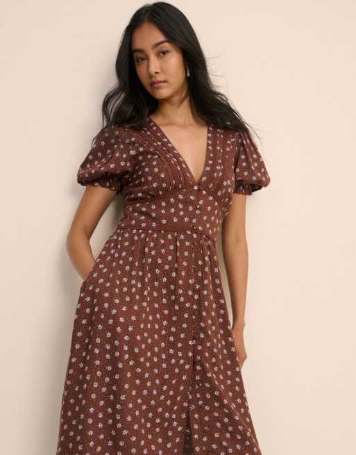 Nobody's Child Ditsy floral button front frances midi dress in brown, 5 of 5
