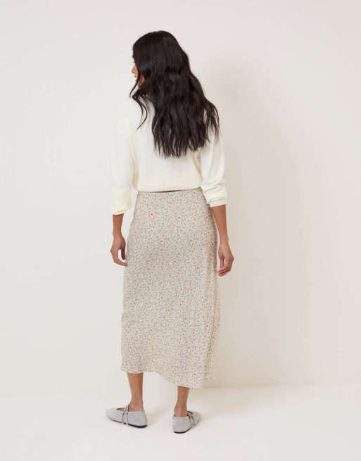 Nobody's Child Ditsy floral mila midi skirt in multi, 2 of 5