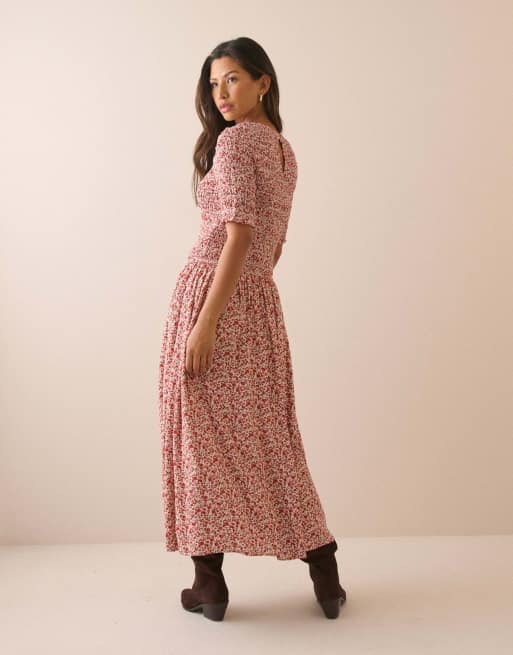 Nobody's Child Ditsy floral shirred shay midi dress in multi, 2 of 5
