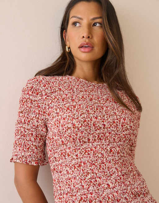 Nobody's Child Ditsy floral shirred shay midi dress in multi, 3 of 5