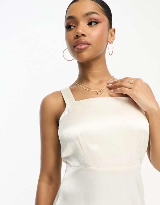 Nobody's Child Dora square neck bow back midi dress in white, 3 of 4
