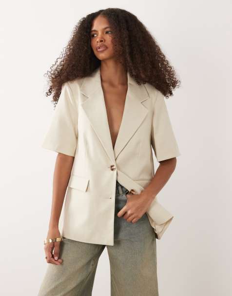 Nobody's Child - Elegante boyfriend blazer met diepe V-hals in crème, deel van co-ord set - view 1