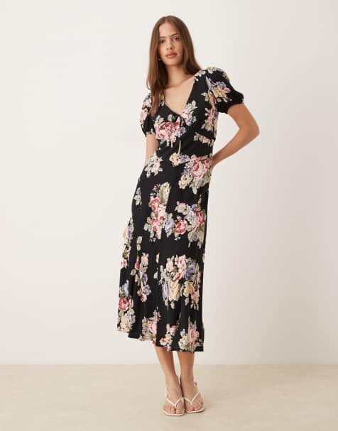 Nobody's Child Ella puff sleeve midi dress in black floral - view 1