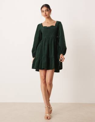 Nobody's Child - Elsa - Langärmliges Minikleid in Dunkelgrün-Schwarz