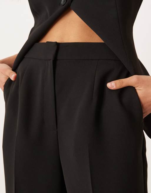 Nobody's Child Etta crop tailored pants in black - part of a set, 5 of 5
