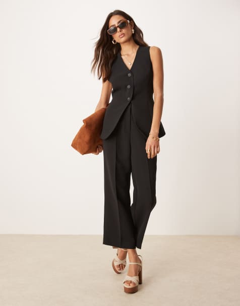 Nobody's Child Etta crop tailored trousers co-ord in black - view 1