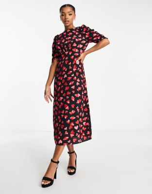 NOBODY'S CHILD EVIE HEART PRINT MIDI DRESS IN RED