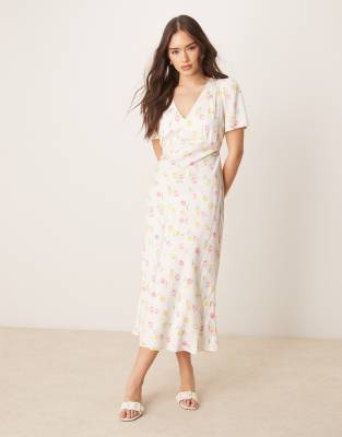 Flora midi tea dress in cream tulip-White