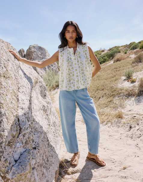 Nobody's Child Floral blouse in white - view 1