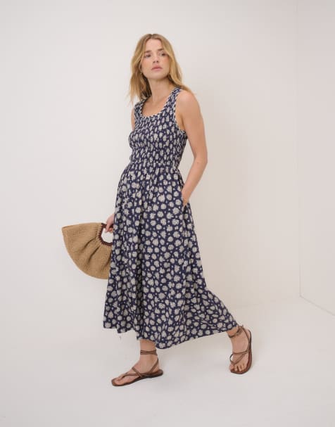 Nobody's Child Floral shirred kinsley midi dress in blue