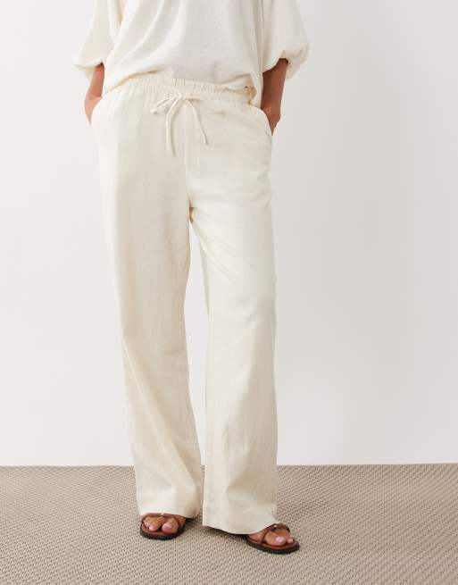 Nobody's Child Fosse linen rich drawstring wide leg trousers co-ord in cream, 2 of 5